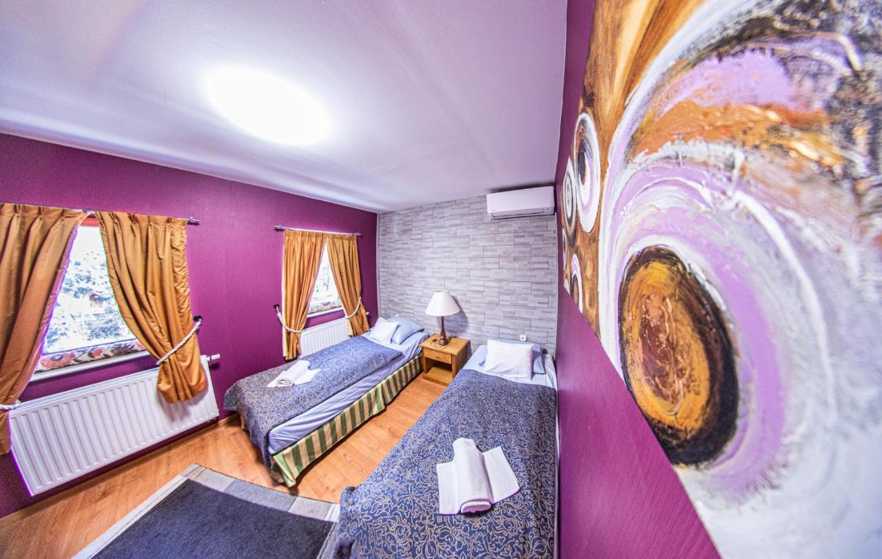Borhotel Sziluett Farkasmaly Gyöngyös Exteriér fotografie