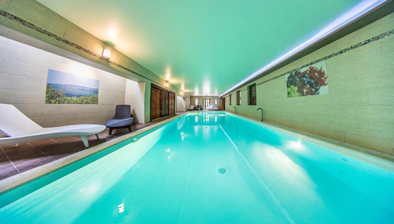 Borhotel Sziluett Farkasmaly Gyöngyös Exteriér fotografie